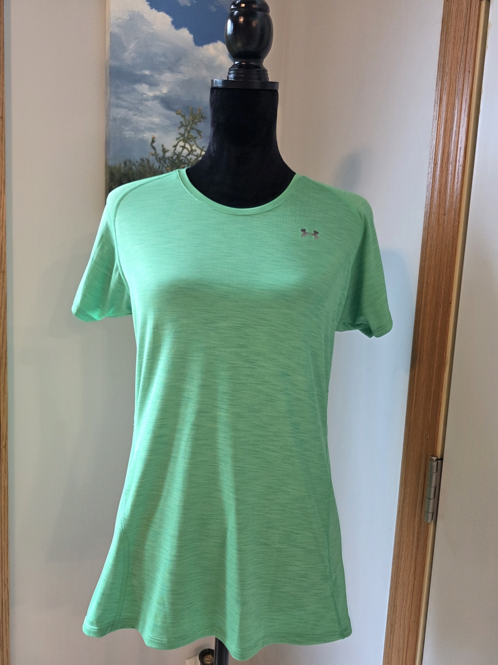 Under Armour Women's Mint Green Short-Sleeve Performance Tee In Size Medium